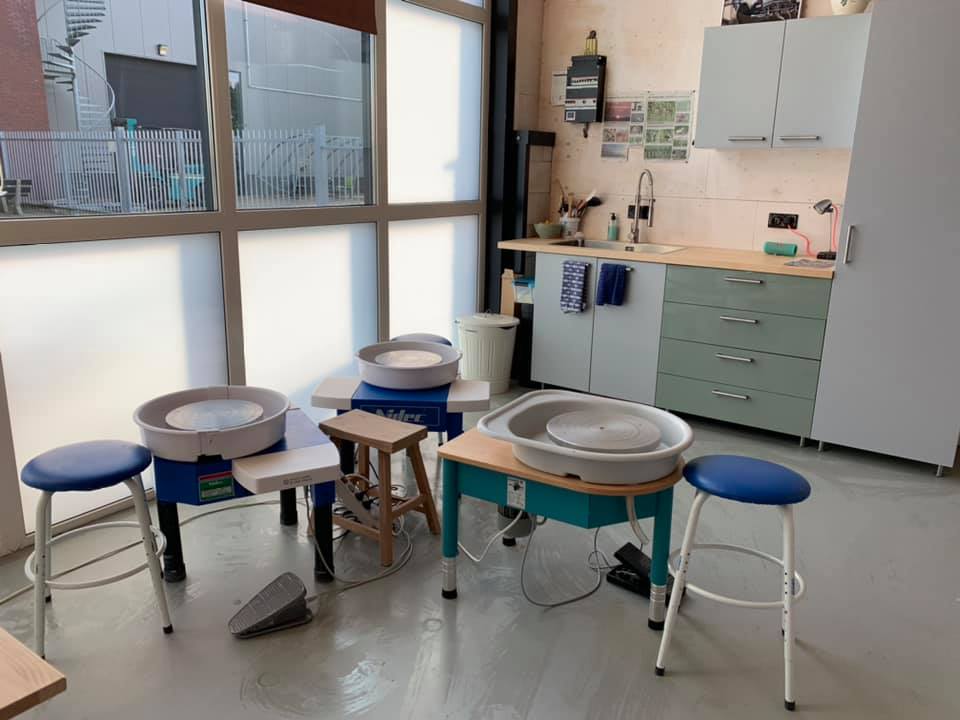 Pottenbakken in KleiLapWoerden